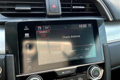 2016 Honda Civic Touring   - Photo 23 - Rock Springs, WY 82901