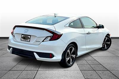 2016 Honda Civic Touring   - Photo 2 - Rock Springs, WY 82901