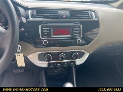 2017 Kia Rio LX   - Photo 19 - Doral, FL 33122