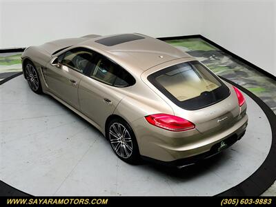 2016 Porsche Panamera 4   - Photo 12 - Doral, FL 33122
