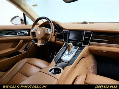 2016 Porsche Panamera 4   - Photo 4 - Doral, FL 33122