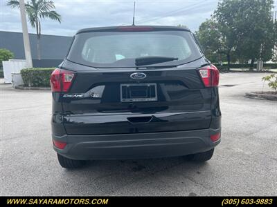 2019 Ford Escape S   - Photo 9 - Doral, FL 33122