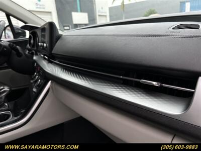2023 Kia Carnival LX   - Photo 26 - Doral, FL 33122