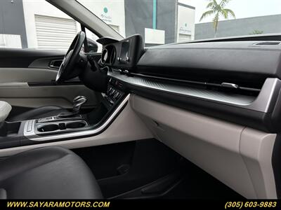 2023 Kia Carnival LX   - Photo 25 - Doral, FL 33122
