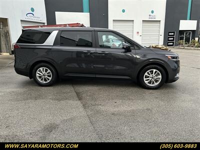 2023 Kia Carnival LX   - Photo 7 - Doral, FL 33122