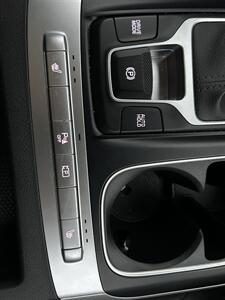 2023 Kia Carnival LX   - Photo 31 - Doral, FL 33122