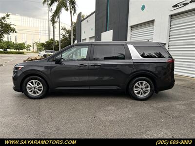 2023 Kia Carnival LX   - Photo 11 - Doral, FL 33122