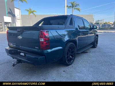 2007 Chevrolet Avalanche LTZ 1500   - Photo 14 - Doral, FL 33122