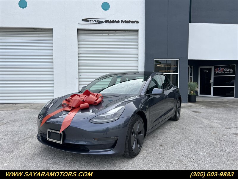 2021 Tesla Model 3 Standard Range Plus  