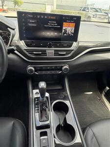 2024 Nissan Altima 2.5 SR - Photo 26 - , FL 33145
