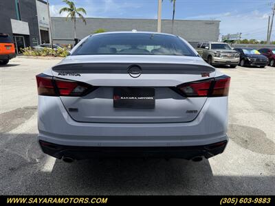 2024 Nissan Altima 2.5 SR - Photo 11 - , FL 33145