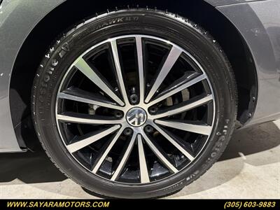 2016 Volkswagen Jetta 1.8T Sport   - Photo 19 - Doral, FL 33122