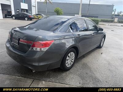 2011 Honda Accord LX   - Photo 17 - , FL 33145
