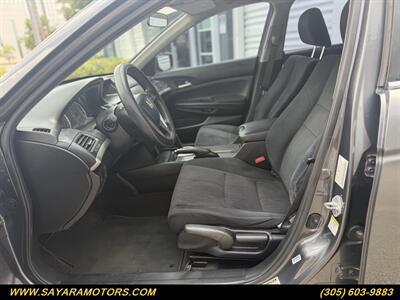 2011 Honda Accord LX   - Photo 23 - , FL 33145