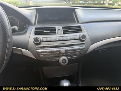 2011 Honda Accord LX   - Photo 33 - , FL 33145