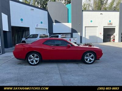 2014 Dodge Challenger SXT Plus   - Photo 4 - Doral, FL 33122