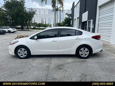 2017 Kia Forte LX   - Photo 10 - Doral, FL 33122