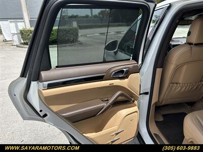2015 Porsche Cayenne S   - Photo 50 - Doral, FL 33122