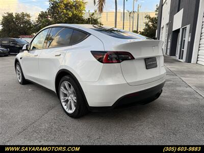 2021 Tesla Model Y Long Range   - Photo 16 - Doral, FL 33122