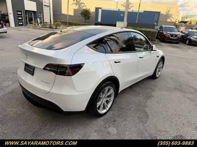 2021 Tesla Model Y Long Range   - Photo 12 - Doral, FL 33122