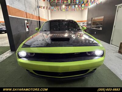 2015 Dodge Challenger SRT 392   - Photo 13 - Doral, FL 33122