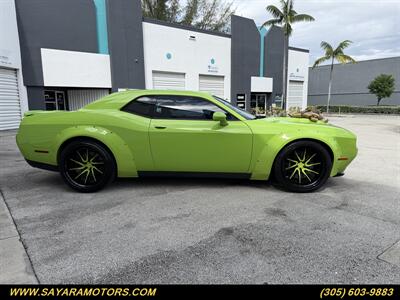 2015 Dodge Challenger SRT 392 - Photo 5 - Doral, FL 33122