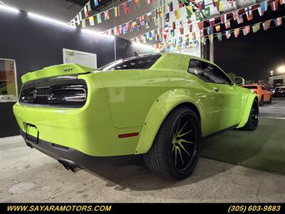 2015 Dodge Challenger SRT 392   - Photo 10 - Doral, FL 33122