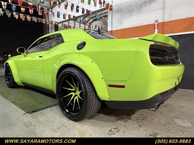 2015 Dodge Challenger SRT 392   - Photo 5 - Doral, FL 33122