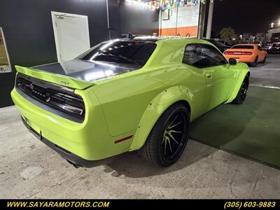 2015 Dodge Challenger SRT 392   - Photo 9 - Doral, FL 33122