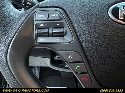2016 Kia Forte LX   - Photo 11 - Doral, FL 33122