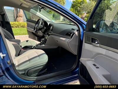 2017 Hyundai ELANTRA SE   - Photo 9 - Doral, FL 33122