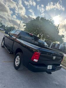 2019 RAM 1500 Classic Express   - Photo 2 - Doral, FL 33122