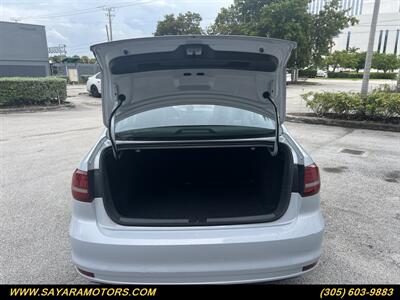 2017 Volkswagen Jetta 1.4T S   - Photo 18 - Doral, FL 33122