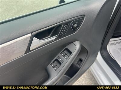 2017 Volkswagen Jetta 1.4T S   - Photo 15 - Doral, FL 33122