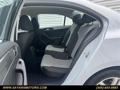 2017 Volkswagen Jetta 1.4T S   - Photo 16 - Doral, FL 33122