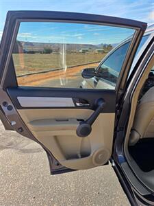 2010 Honda CR-V EX   - Photo 11 - Page, AZ 86040