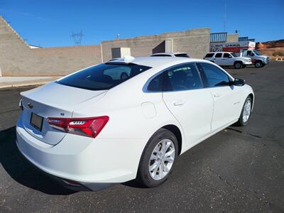 2022 Chevrolet Malibu LT   - Photo 5 - Page, AZ 86040