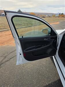 2016 Chevrolet Impala Limited LS Fleet   - Photo 9 - Page, AZ 86040