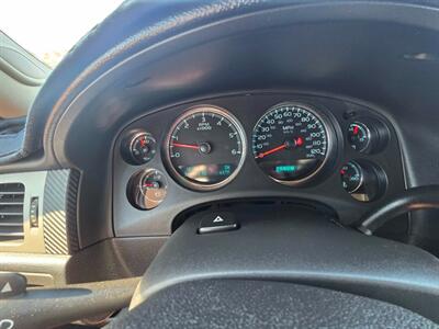 2011 Chevrolet Tahoe LS - Photo 21 - Page, AZ 86040