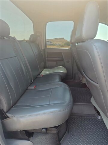 2007 Dodge Ram 2500 Pickup ST - Photo 14