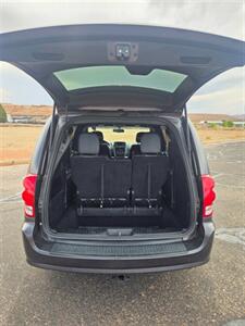 2014 Dodge Grand Caravan SXT   - Photo 13 - Page, AZ 86040
