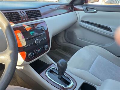 2009 Chevrolet Impala LT   - Photo 19 - Page, AZ 86040