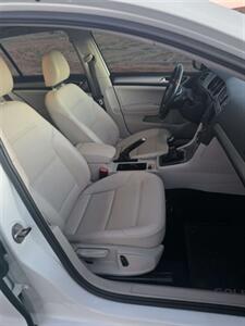 2017 Volkswagen Golf TSI S - Photo 16 - Page, AZ 86040