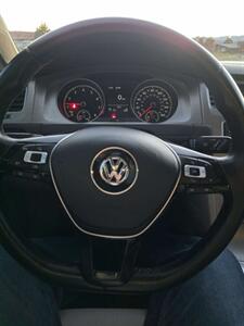 2017 Volkswagen Golf TSI S - Photo 21 - Page, AZ 86040