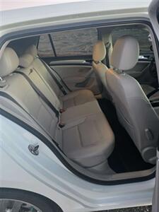 2017 Volkswagen Golf TSI S - Photo 14 - Page, AZ 86040