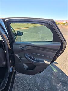 2016 Ford Focus S   - Photo 15 - Page, AZ 86040