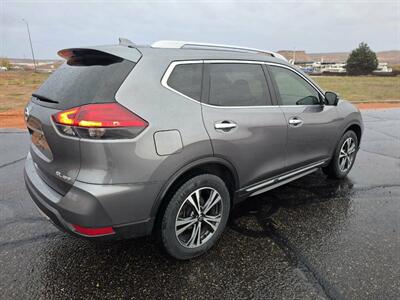 2017 Nissan Rogue S   - Photo 5 - Page, AZ 86040