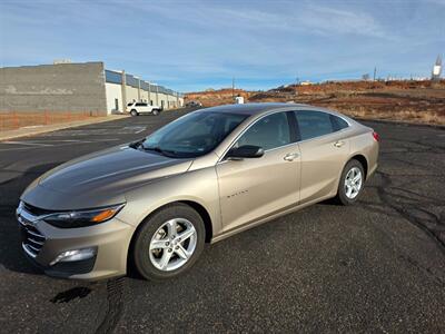 2023 Chevrolet Malibu LT - Photo 1 - Page, AZ 86040