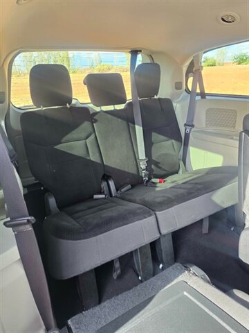 2019 Dodge Grand Caravan SE - Photo 14