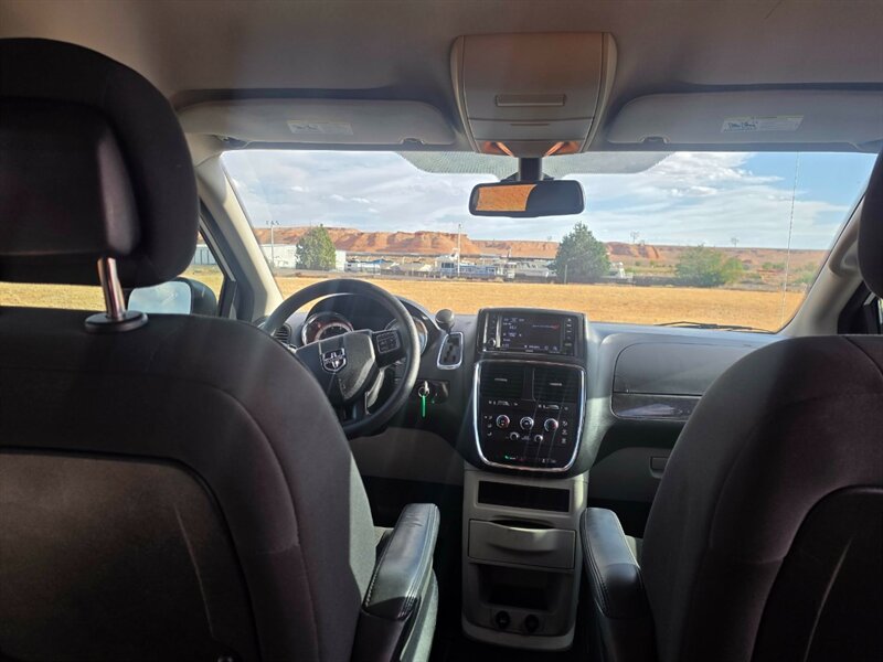 2019 Dodge Grand Caravan SE - Photo 18